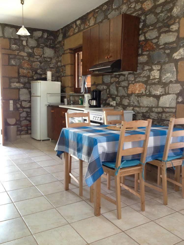 Io Villa Stoúpa Eksteriør bilde