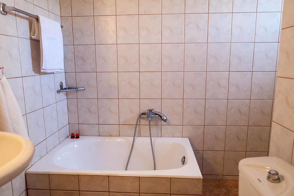 Io Villa Stoúpa Eksteriør bilde
